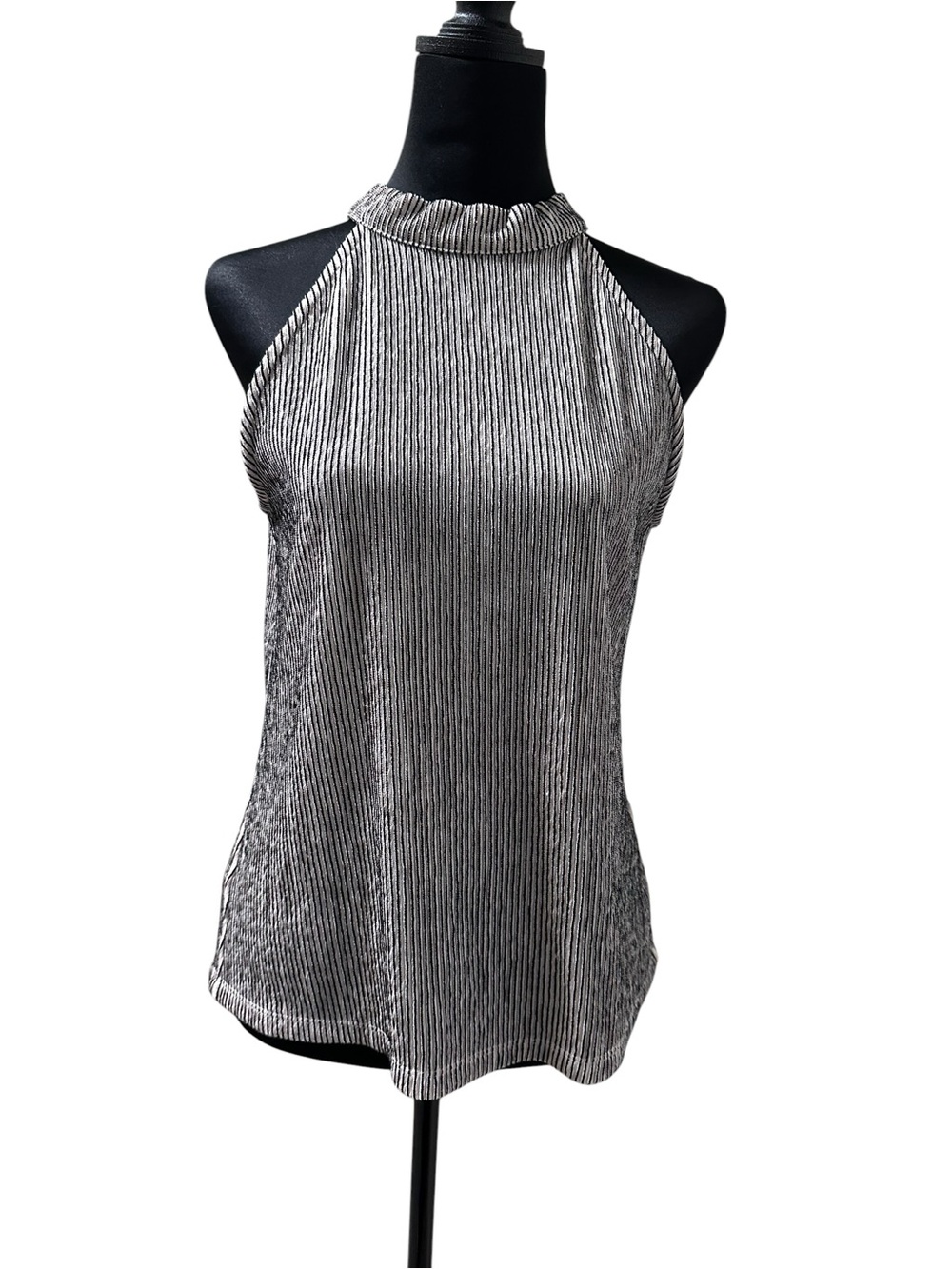 Ann Taylor Silver Ribbed Halter Camisole
